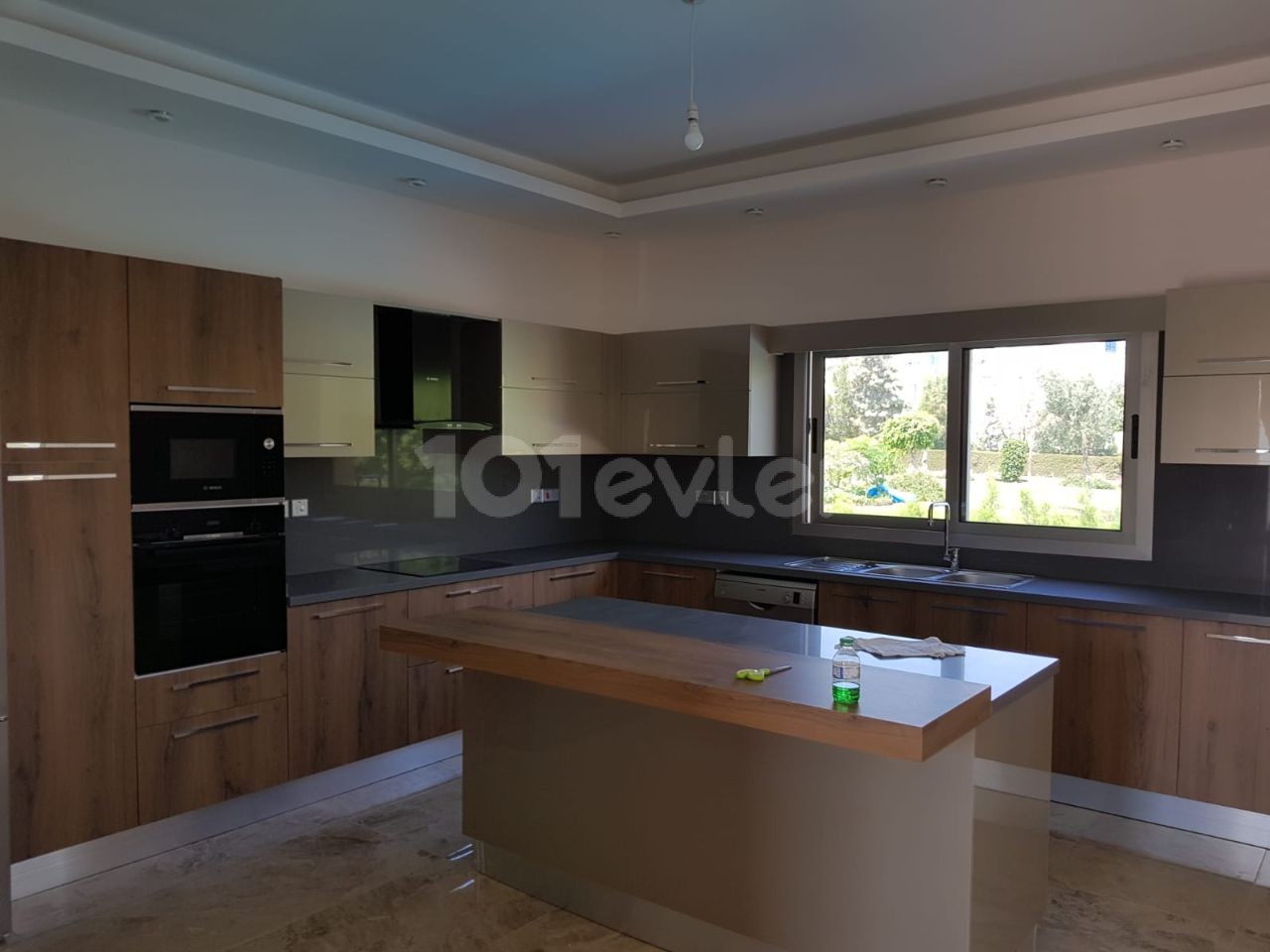 PERFECT 3+1 VILLA IN KYRENIA ALSANCAK