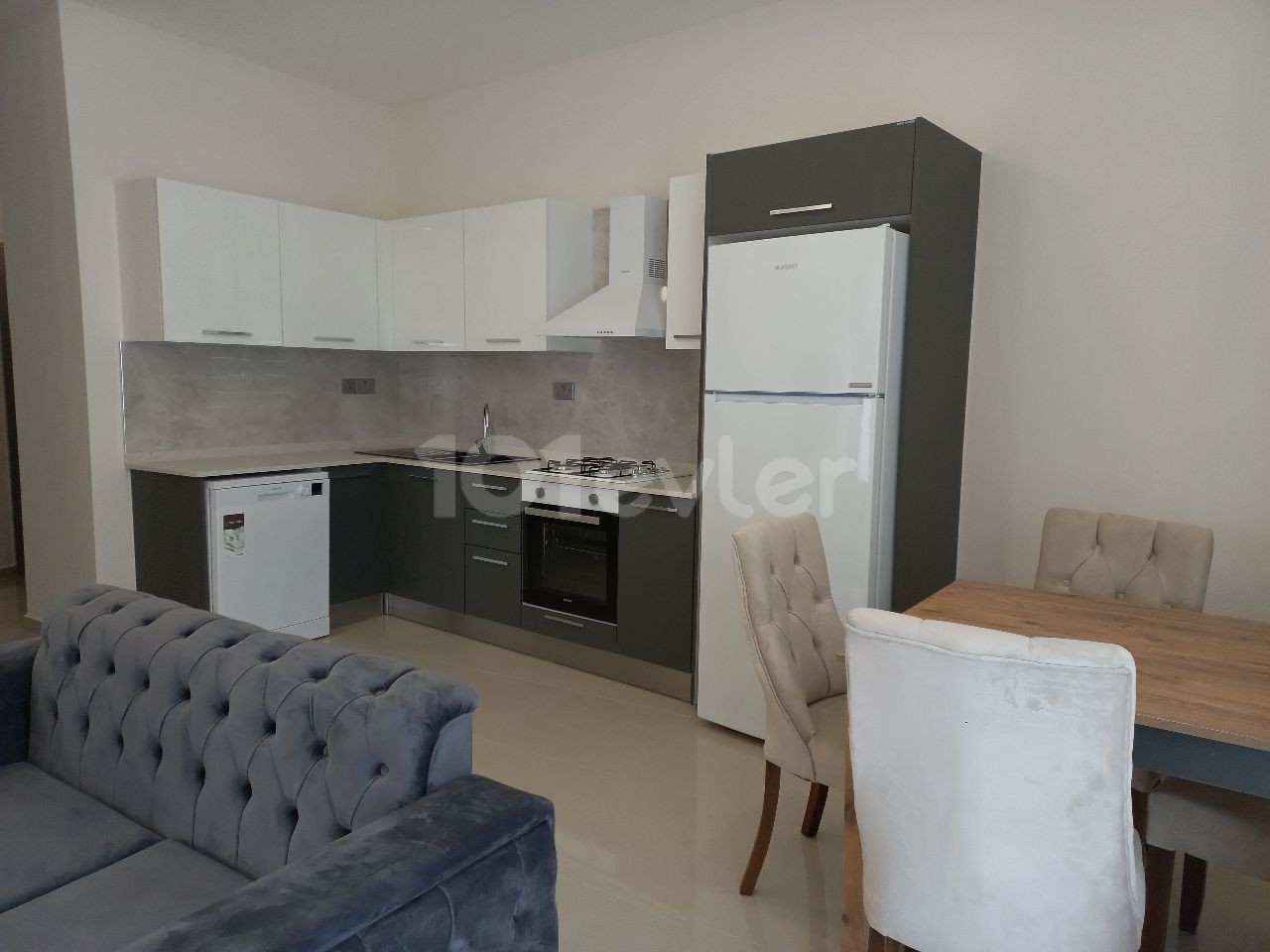 Luxury furnished 2+1 rental in the center of Kyrenia