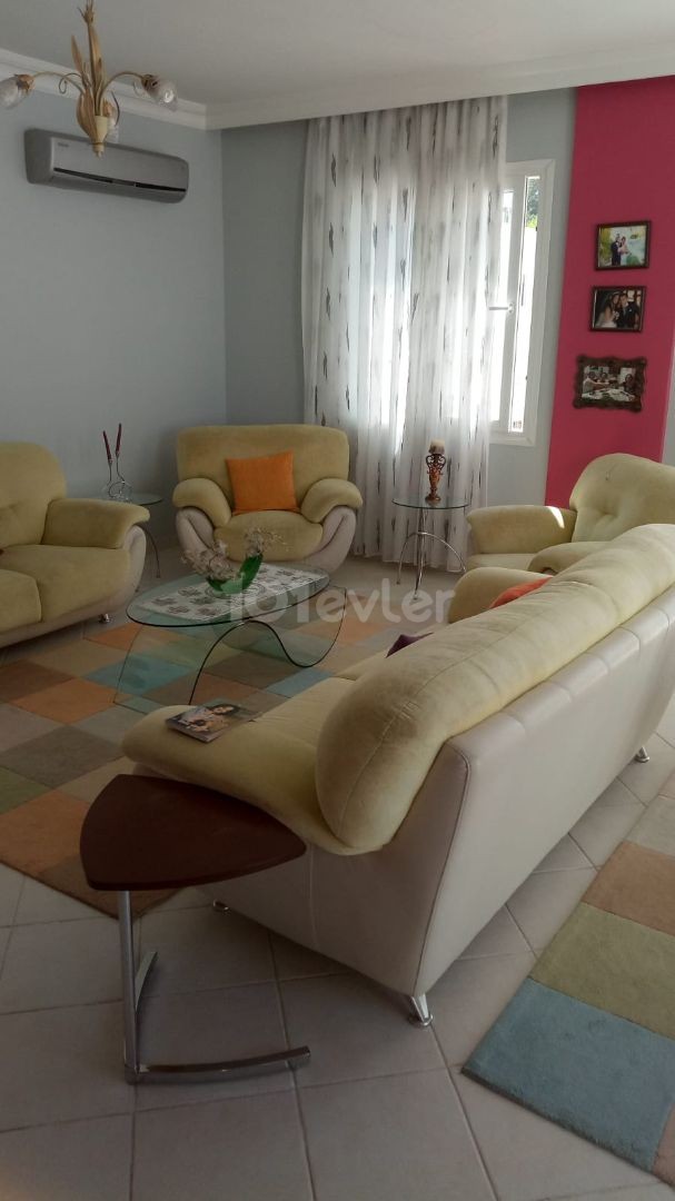 4+1 penthouse FOR SALE IN KYRENIA CENTER