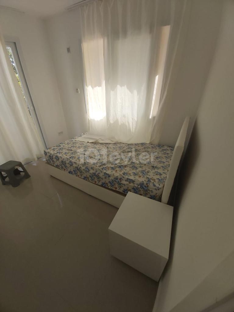 GİRNE MERKEZDE SATILIK 2+1 DAİRE