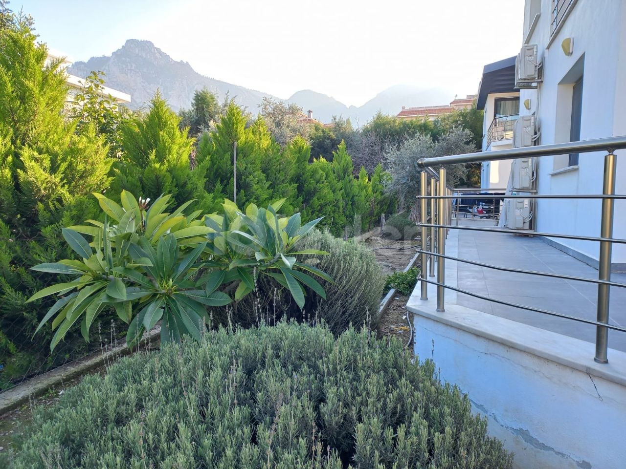 Villa To Rent in Karaoğlanoğlu, Kyrenia