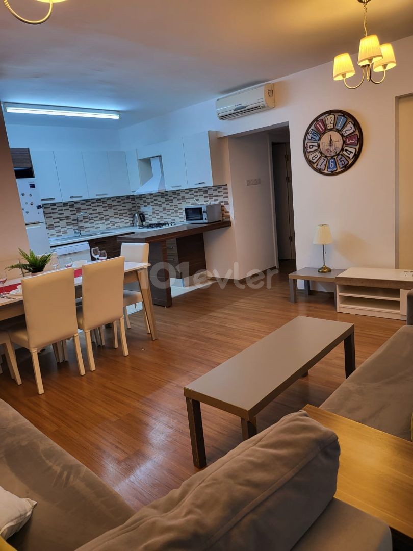 FULLY FURNISHED FLAT IN THE CENTER OF KYRENIA WITH 2+1 SECURITY