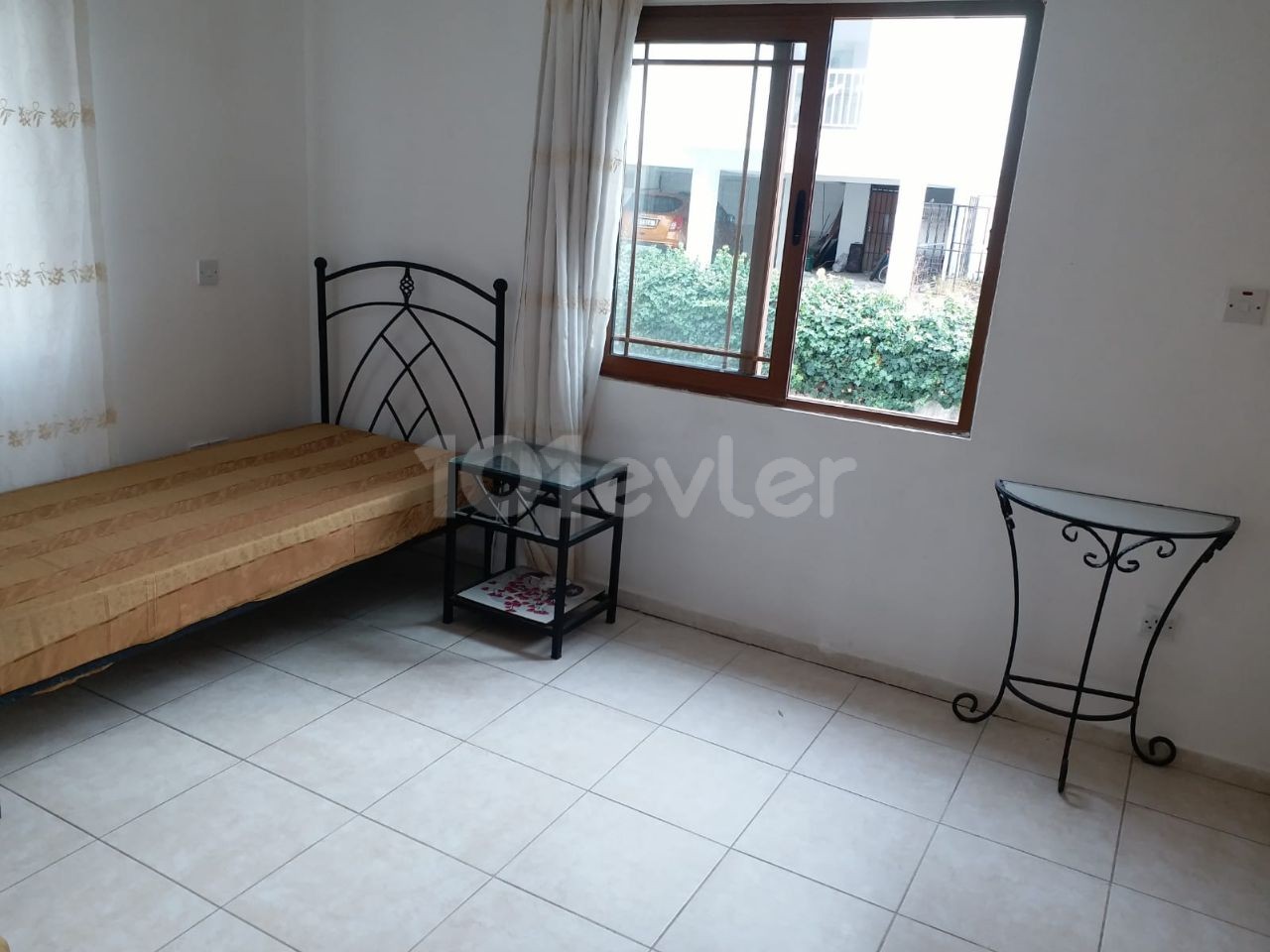 3+1 FURNISHED APARTMENT WITH PERFECT LOCATION IN THE CENTER OF KYRENIA