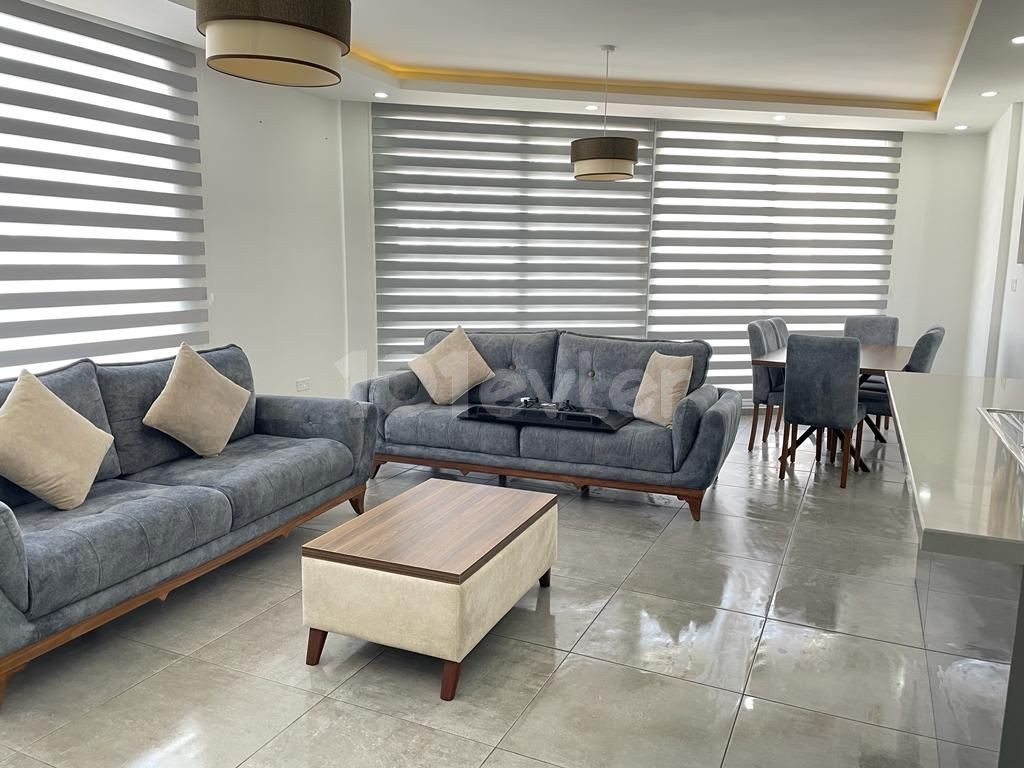 2+1 LUXURIOUS FLAT FOR RENT IN KYRENIA CENTER