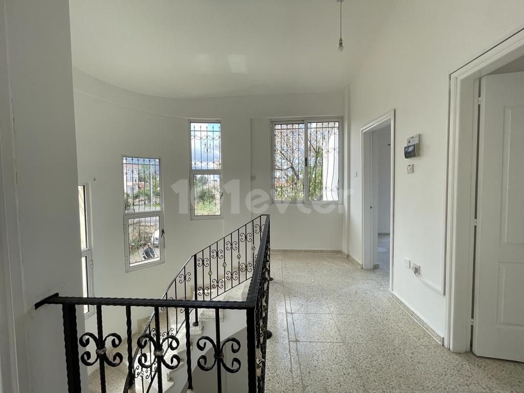 4+1 villa for rent in Girne BELLAPAIS