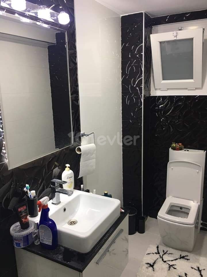 2+1 LUXURIOUS FLAT FOR RENT IN KYRENIA CENTER