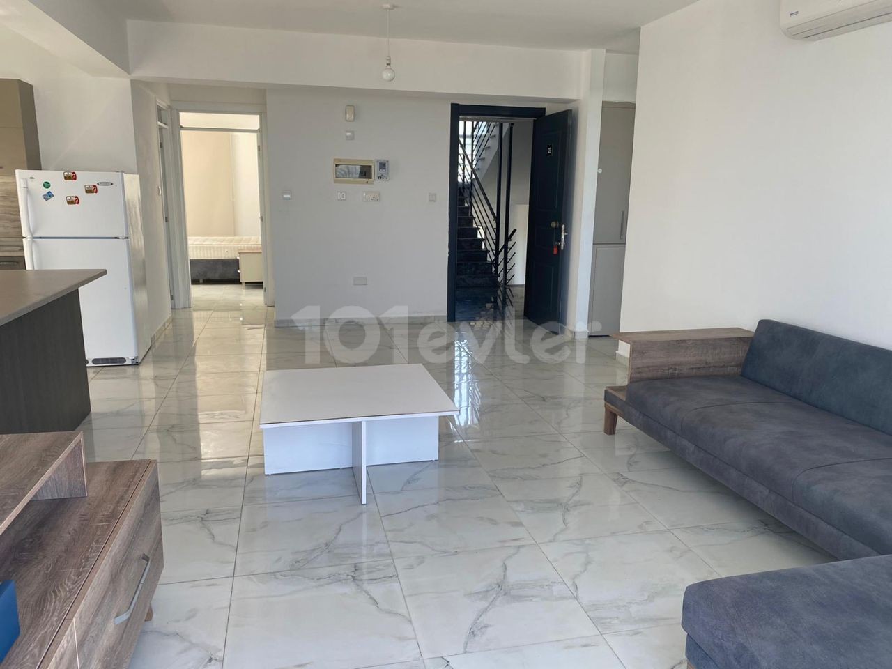 Luxurious 2+1 flat with mountain sea view in the center of Kyrenia