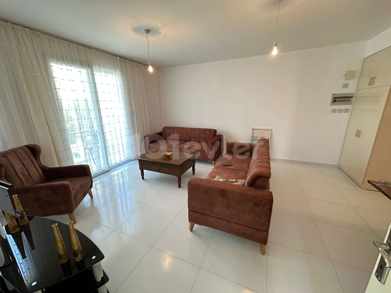 2+1 apartment for rent in Kyrenia center