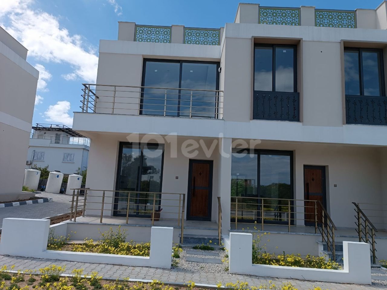 1+1 apartment for sale in Karaoglanoglu