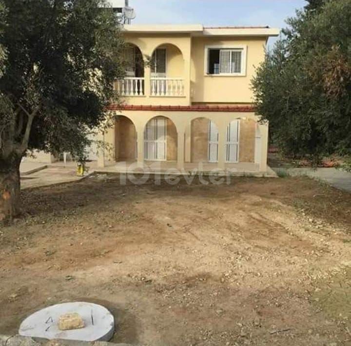 Villa To Rent in Lapta, Kyrenia