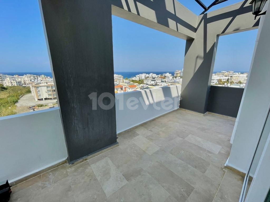 Girne merkez kıralık 3+1 penthouse