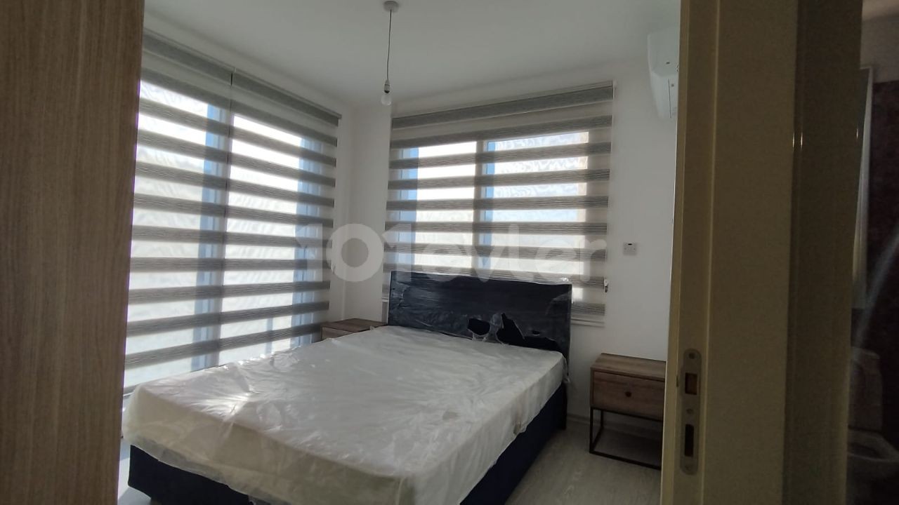 3+1 FLAT FOR SALE IN KYRENIA CENTER WITH SEA VIEW