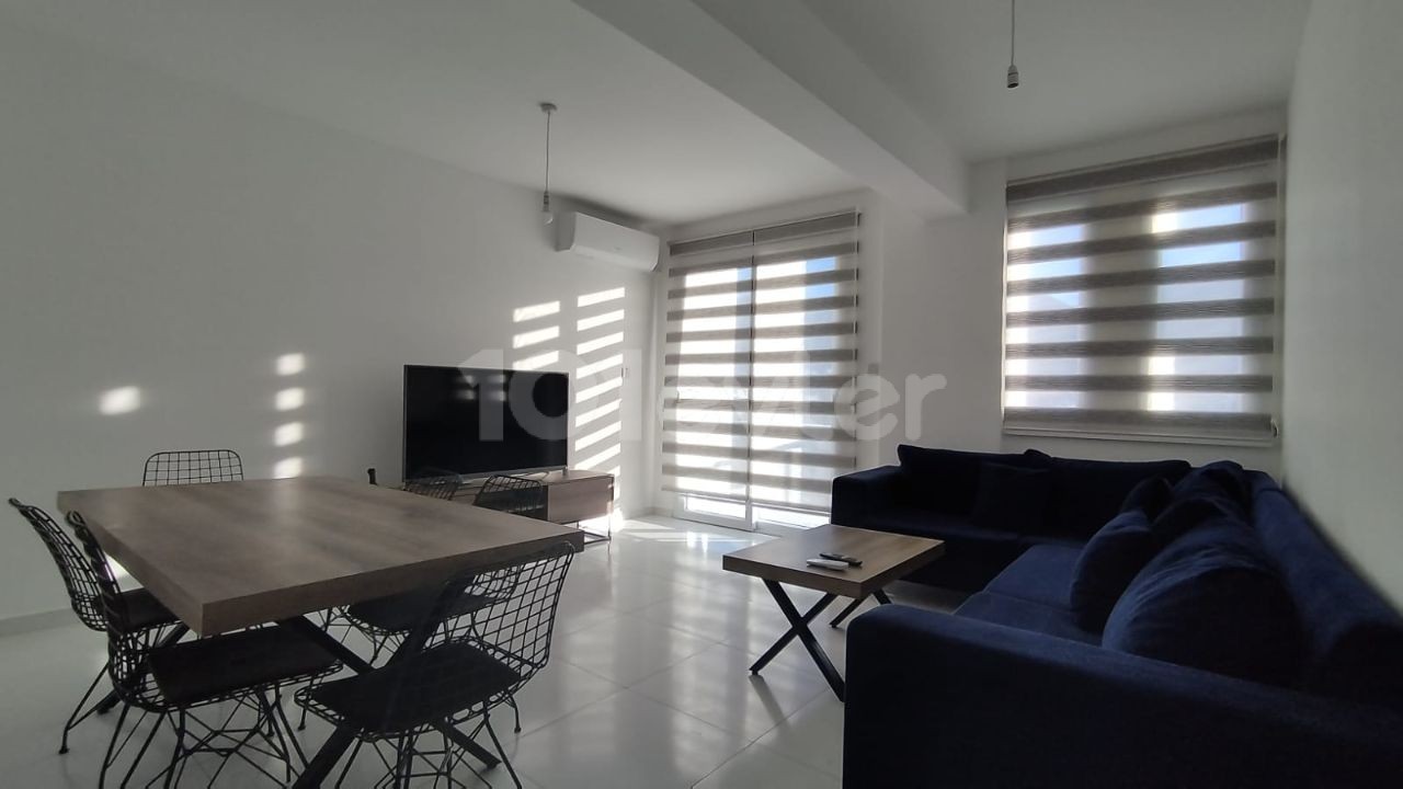 3+1 FLAT FOR SALE IN KYRENIA CENTER WITH SEA VIEW