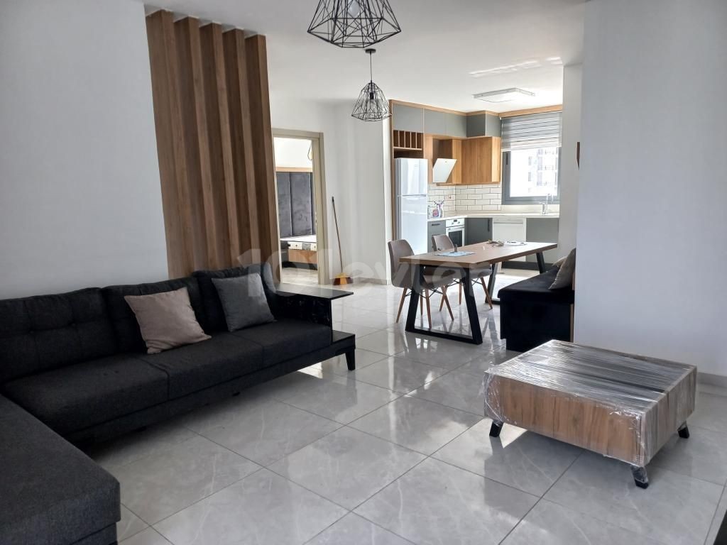 FULLY FURNISHED 2+1 FLAT FOR RENT IN KYRENIA CENTER