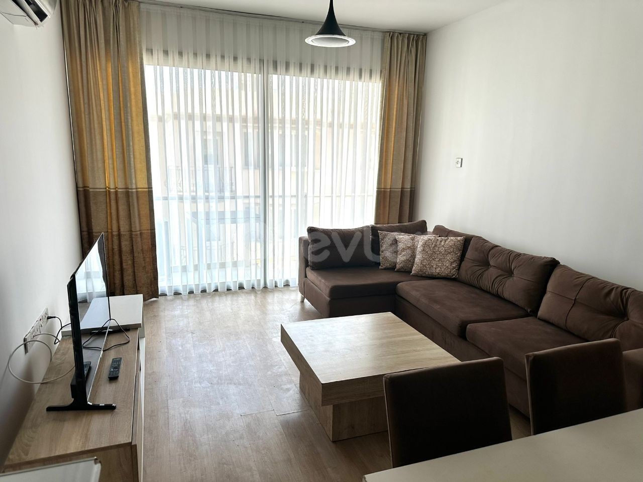 FURNISHED 2+1 FLAT FOR RENT IN KYRENIA CENTER
