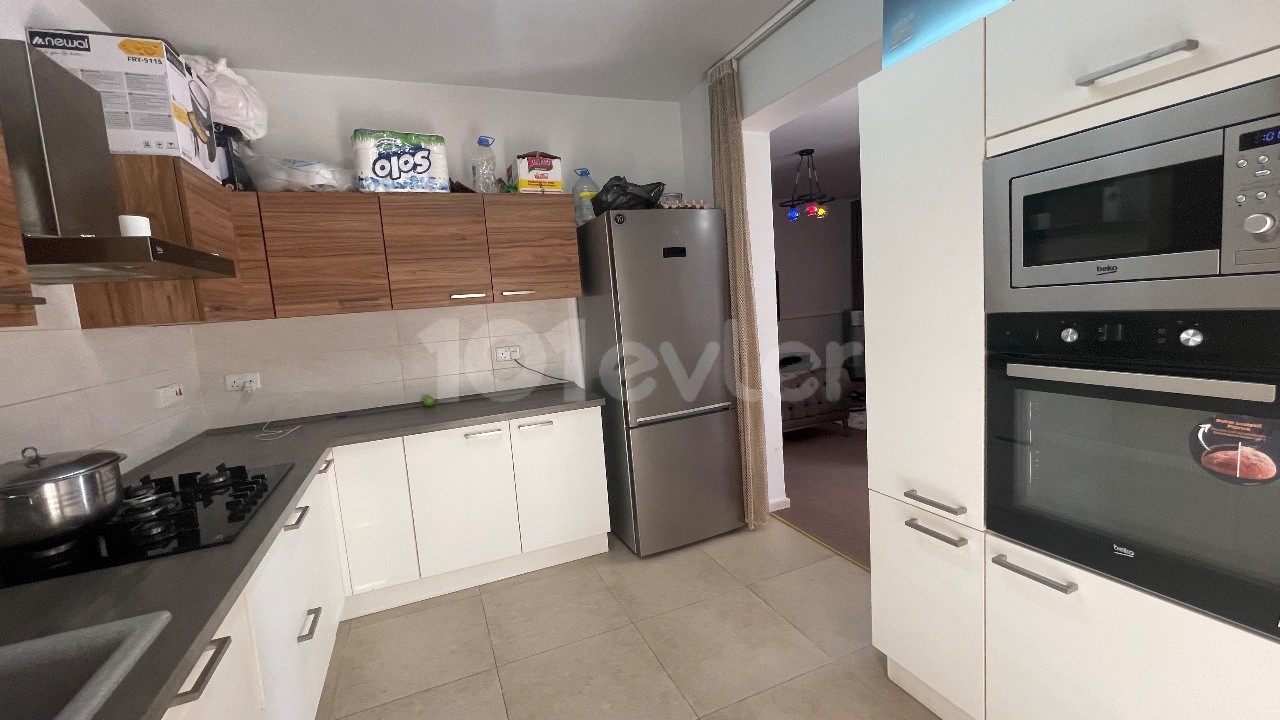 FULLY FURNISHED 3 BEDROOMS IN KUCUK KAYMAKLI - LEFKOSA