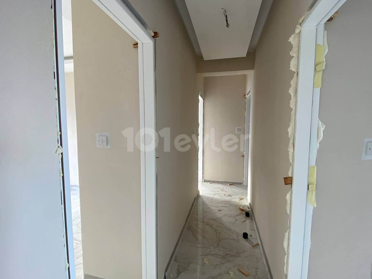 New apartment with a good location in Lapta