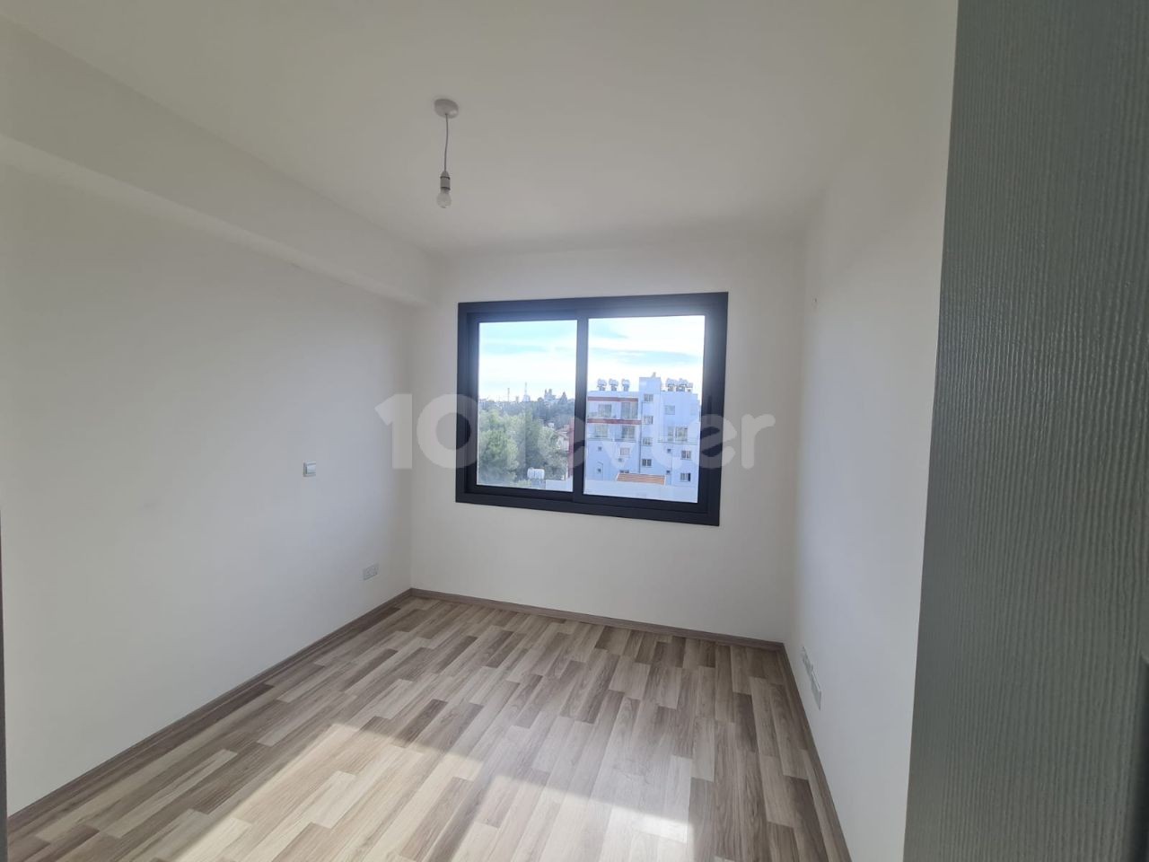 KÜÇÜKKAYMAKLI DA SATILIK 3+1 GENİŞ TERASLI PENTHOUSE