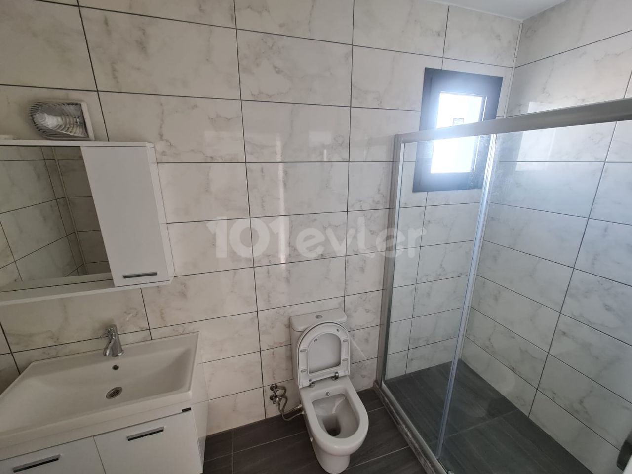 Penthouse For Sale in Küçük Kaymaklı, Nicosia