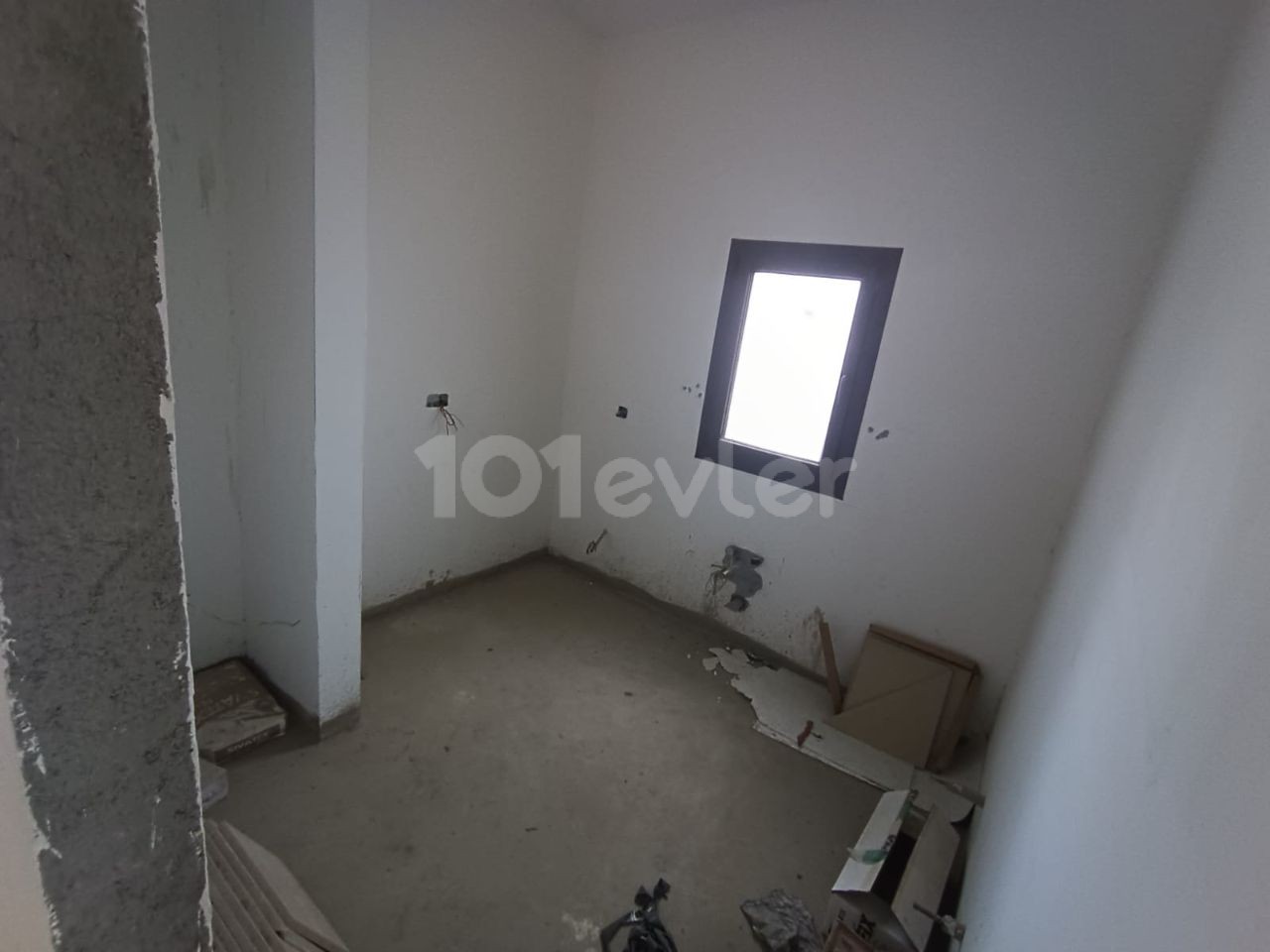 FULLY DETACHED 75% FINISHED 4+1 VILLA FOR SALE IN KÜÇÜKKAYMAKLI