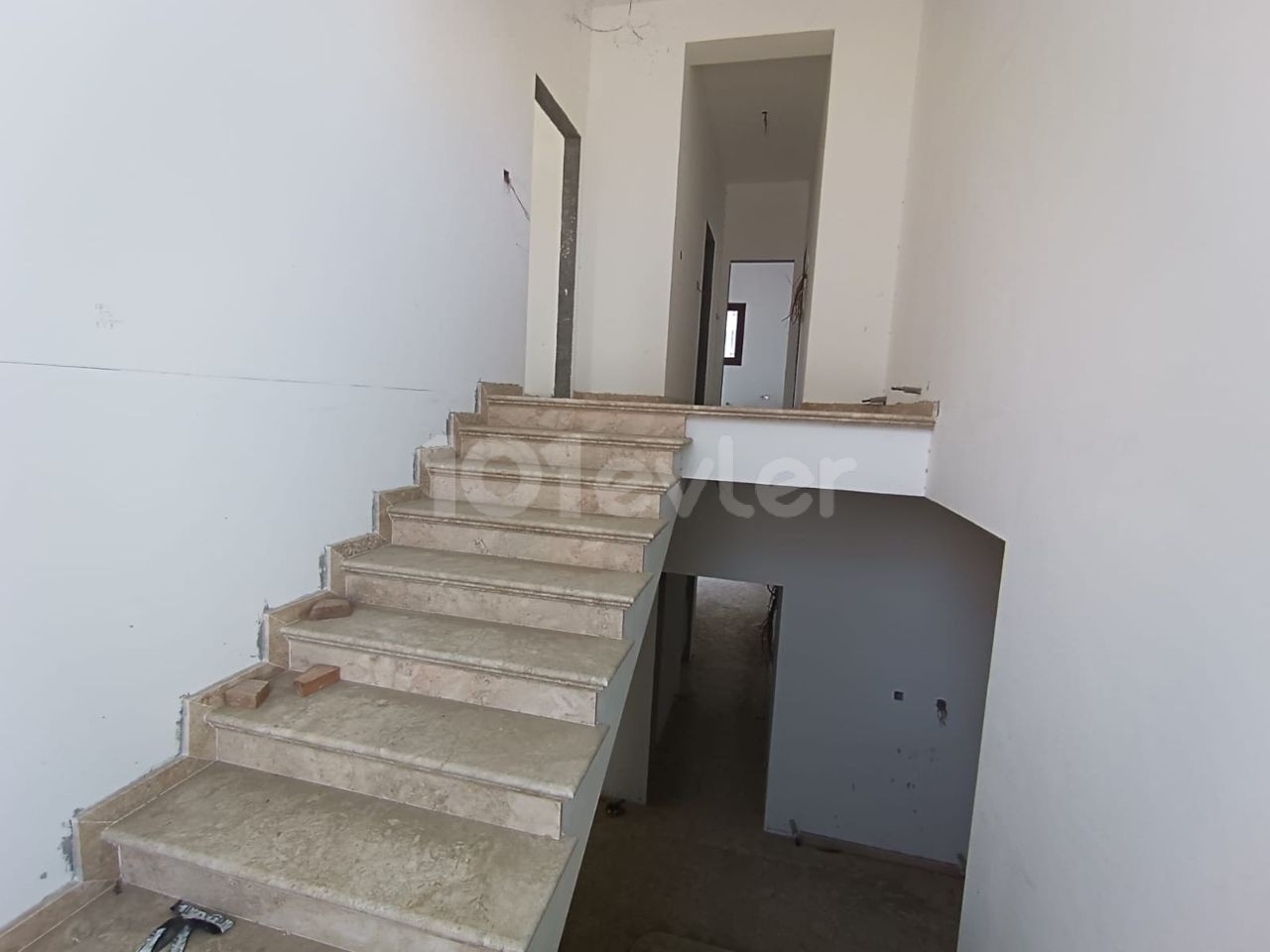 FULLY DETACHED 75% FINISHED 4+1 VILLA FOR SALE IN KÜÇÜKKAYMAKLI