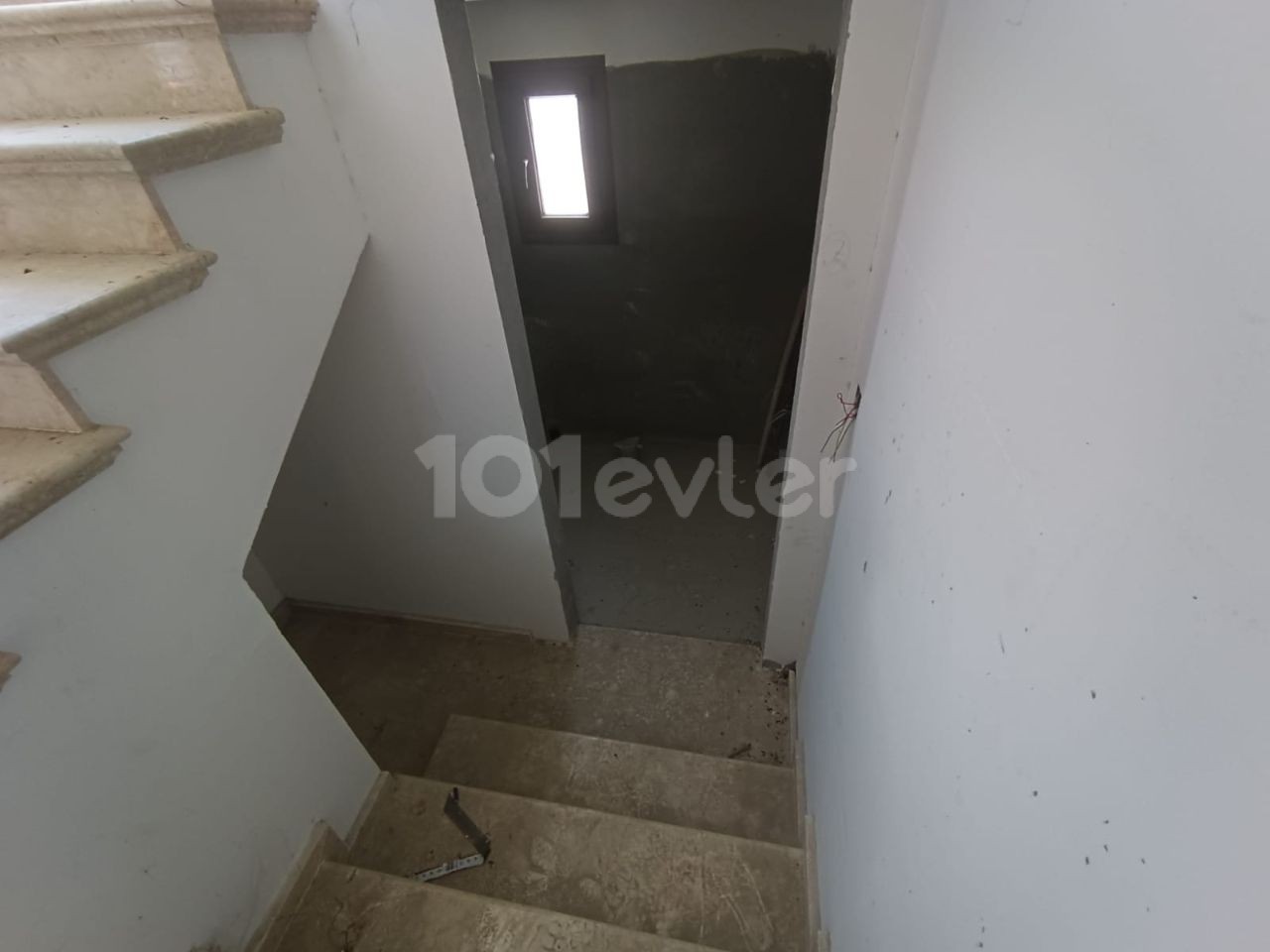 FULLY DETACHED 75% FINISHED 4+1 VILLA FOR SALE IN KÜÇÜKKAYMAKLI