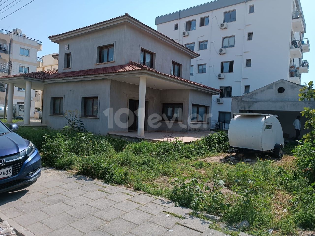 FULLY DETACHED 75% FINISHED 4+1 VILLA FOR SALE IN KÜÇÜKKAYMAKLI