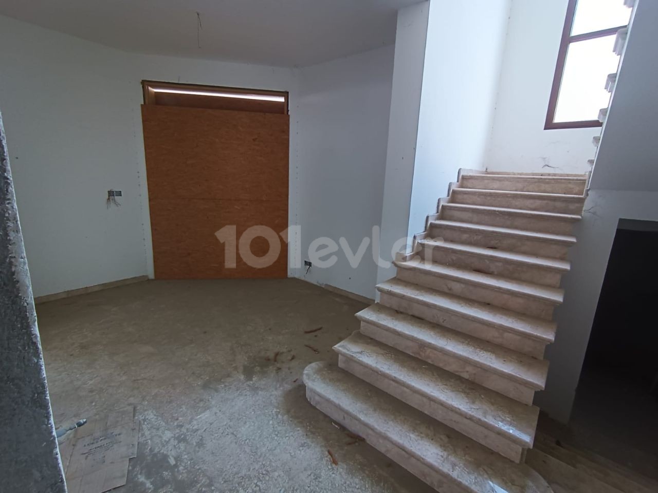 FULLY DETACHED 75% FINISHED 4+1 VILLA FOR SALE IN KÜÇÜKKAYMAKLI