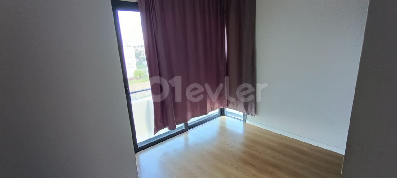 2+1 APARTMENT FOR RENT ON THE MAIN ROAD IN KÜÇÜKKAYMAKLI