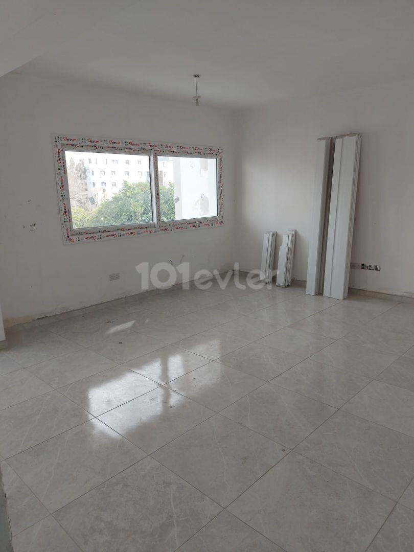 TURKISH FINANCIAL 3+1 LAST APARTMENT FOR SALE IN SMALLKAYMAKLI FOR DELIVERY AFTER 2 MONTHS 