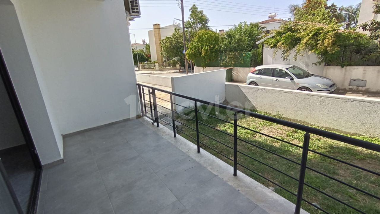 2+1 FLAT FOR SALE IN HAMİTKOY, GROUND FLOOR WITH WIDE GARDEN