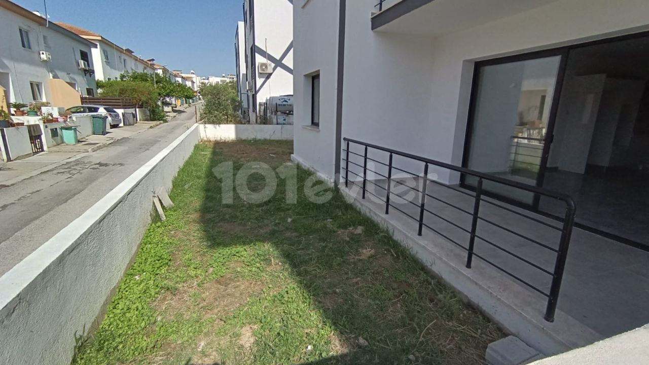 2+1 FLAT FOR SALE IN HAMİTKOY, GROUND FLOOR WITH WIDE GARDEN