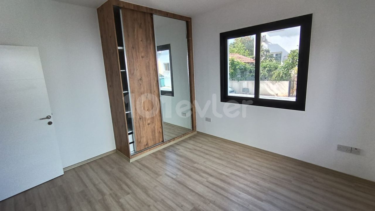 2+1 FLAT FOR SALE IN HAMİTKOY, GROUND FLOOR WITH WIDE GARDEN