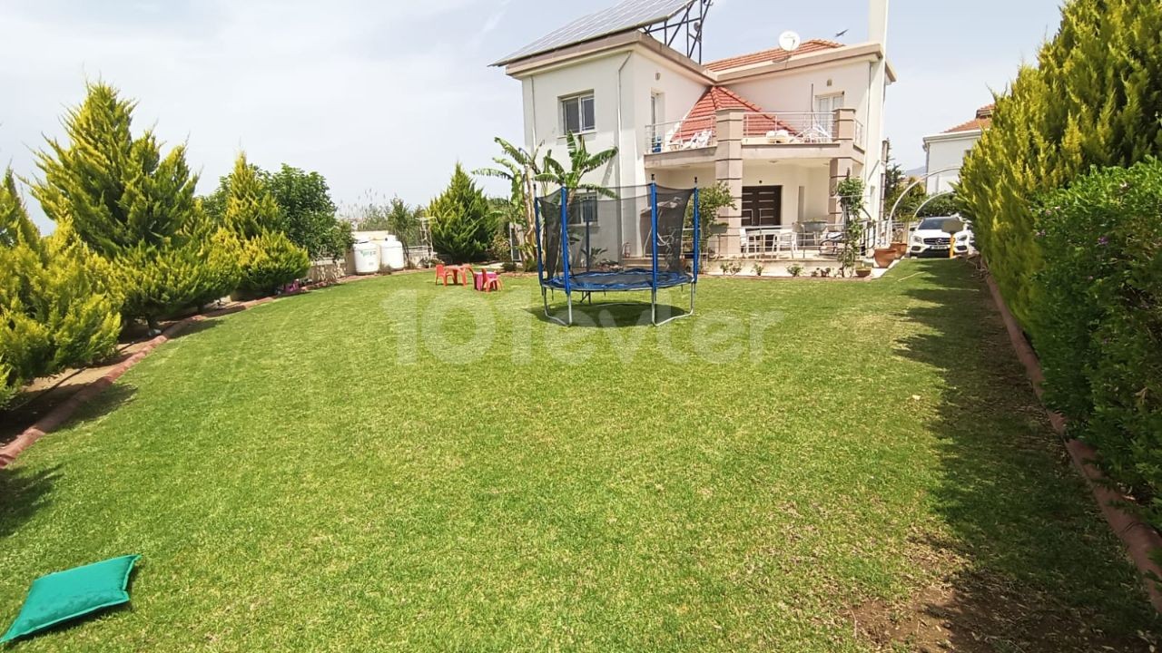 LARGE, SPACIOUS, QUALITY CENTRAL HEATING AND COOLING 3+1 VILLA FOR SALE IN YENİKENT