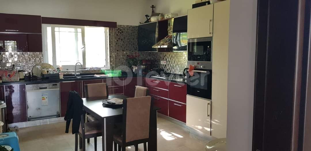 LARGE, SPACIOUS, QUALITY CENTRAL HEATING AND COOLING 3+1 VILLA FOR SALE IN YENİKENT