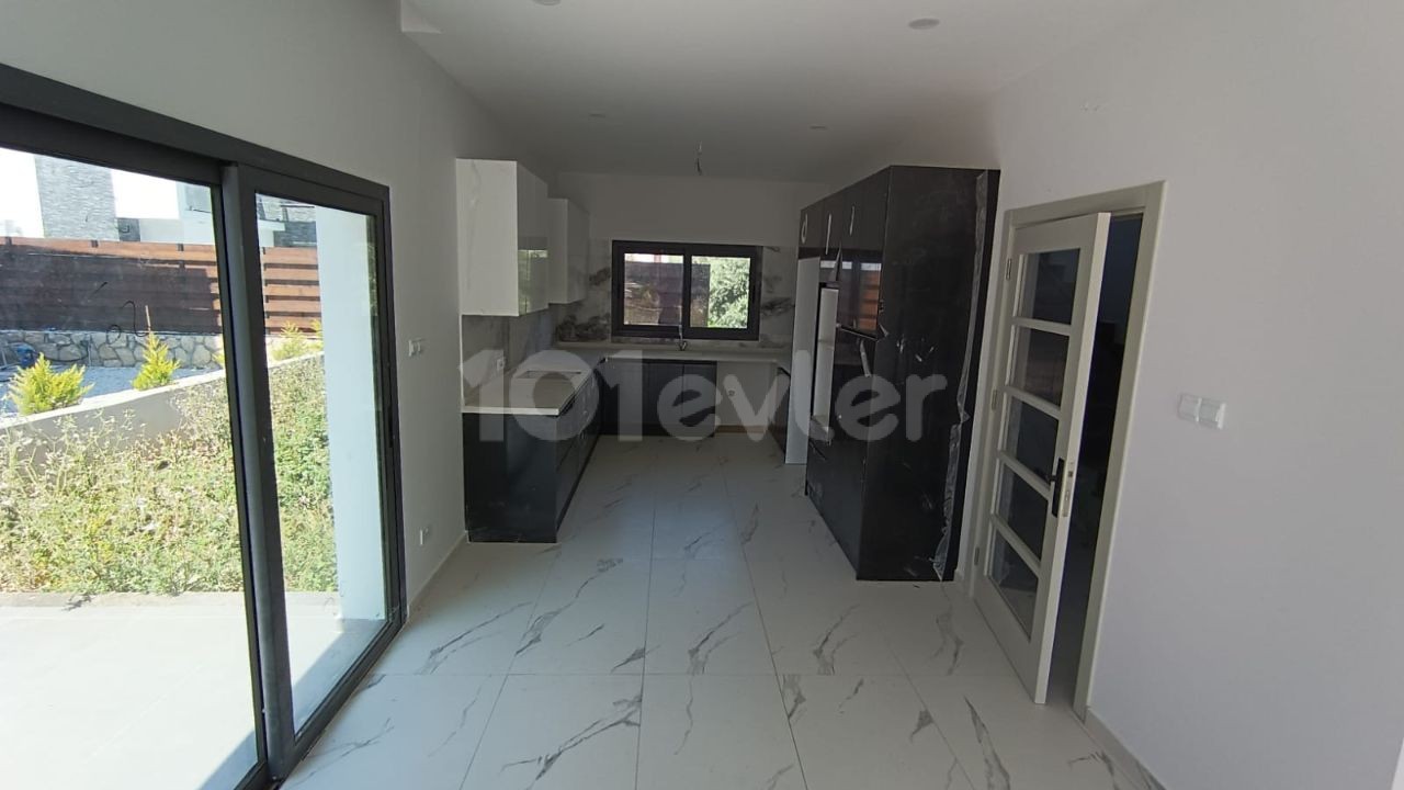 LARGE, QUALITY, COMFORTABLE, LUXURIOUS 4+1 VILLA FOR SALE IN ÇATALKÖY