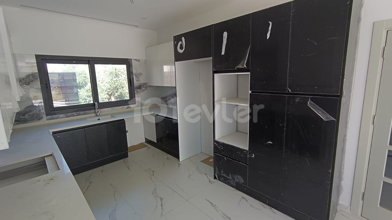 LARGE, QUALITY, COMFORTABLE, LUXURIOUS 4+1 VILLA FOR SALE IN ÇATALKÖY