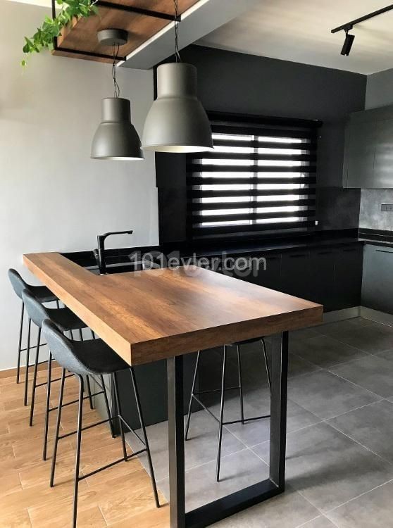 3+1 140 m2 Wohnungen zum Verkauf in Famagusta Tuzla ** 