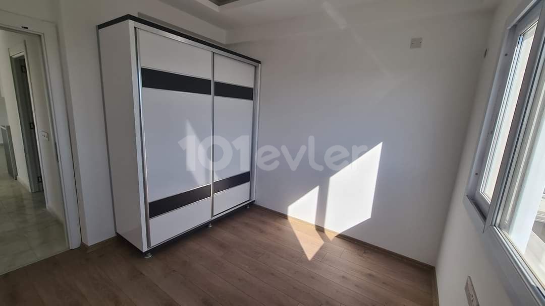 İskele long beach bölgesinde Satılık 2+1 lüks apartman dairesi