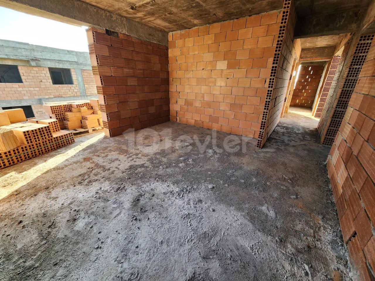  Mağusa Çanakkale bölgesinde satılık penthouse ﻿ 2+1 130 m2 Eşdeğer koçan