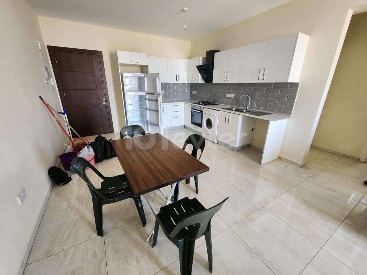 Furnished 2+1 furnished apartment for rent in Famagusta Canakkale area