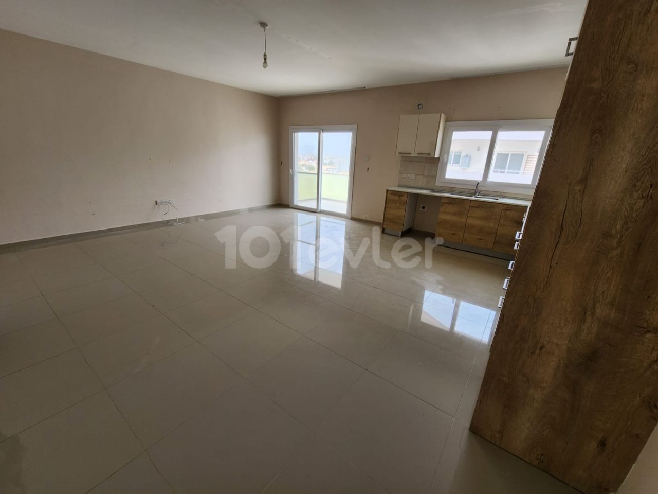 Flat To Rent in Yeni Boğaziçi, Famagusta