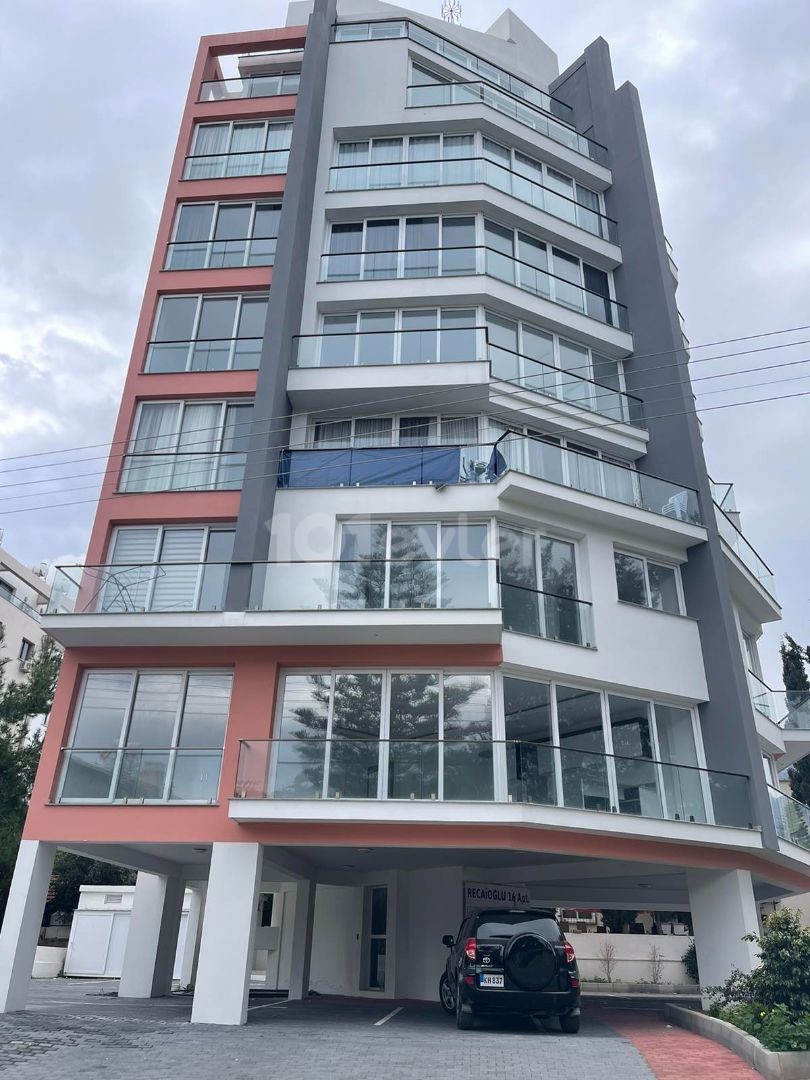 Sale! New 2+1 in the center of Girne! Ready to move in!