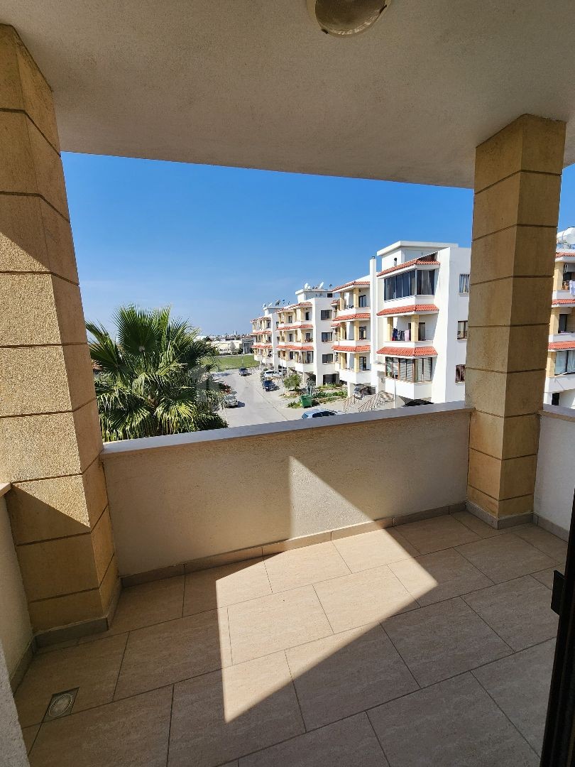  Türkische Immobilie 3+1 Wohnung zu verkaufen in Kizilbas, Nikosia ** 