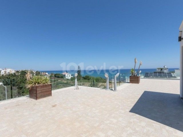 2 bedroom luxury apartment for rent in Kyrenia