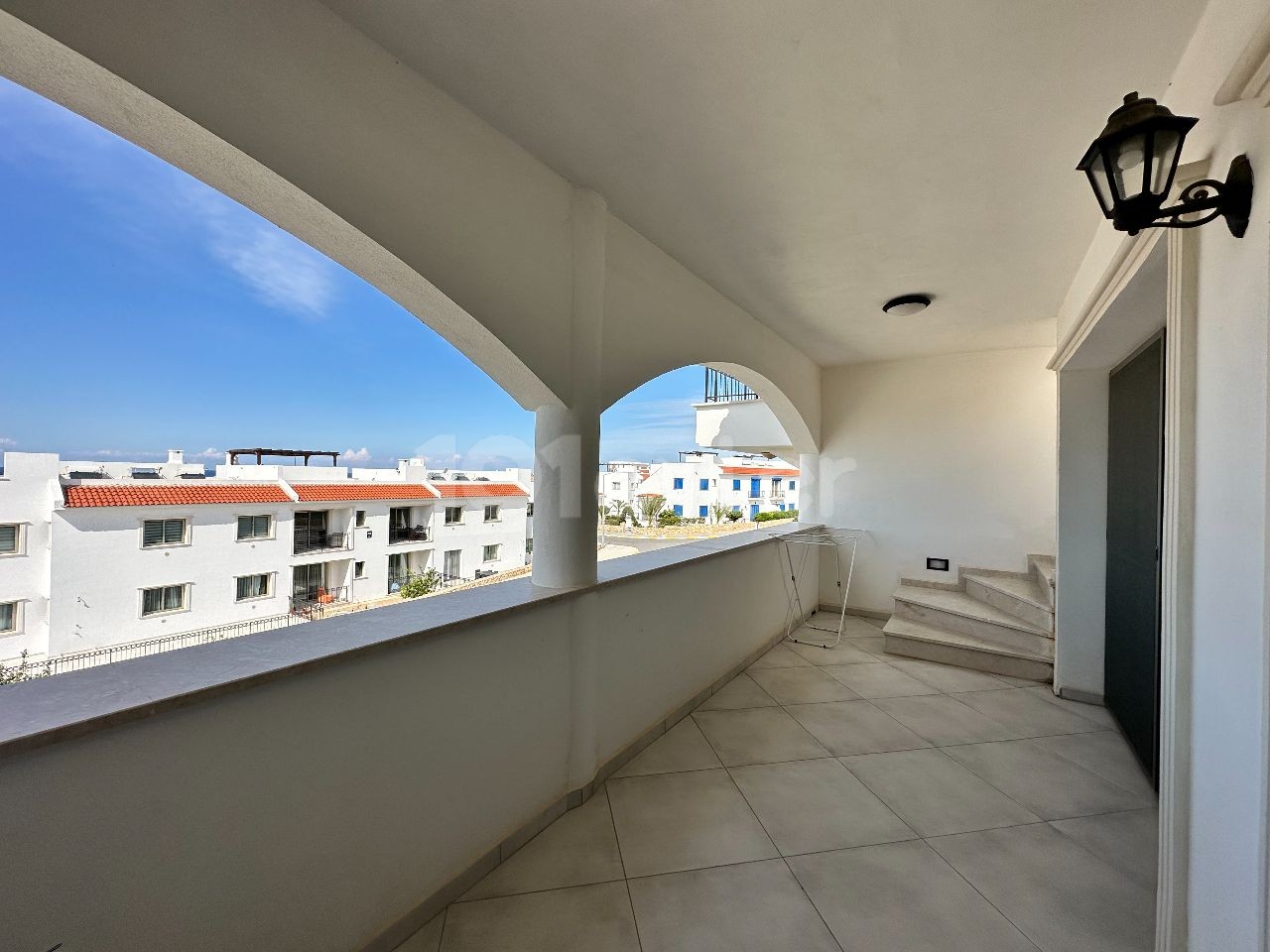 Girne Esentepe'de Satılık 3+1 Penthouse daire