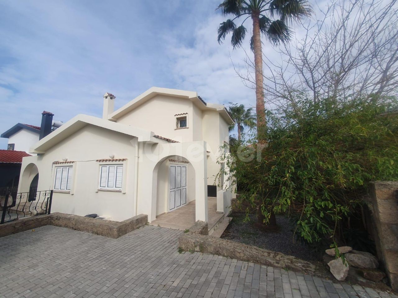 For Sale 2+1 Villa for Sale in Kyrenia Dogankoy 