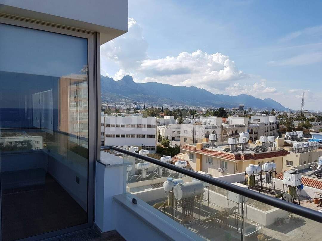 3+1 Penthouse zum Verkauf im Kyrenia Center