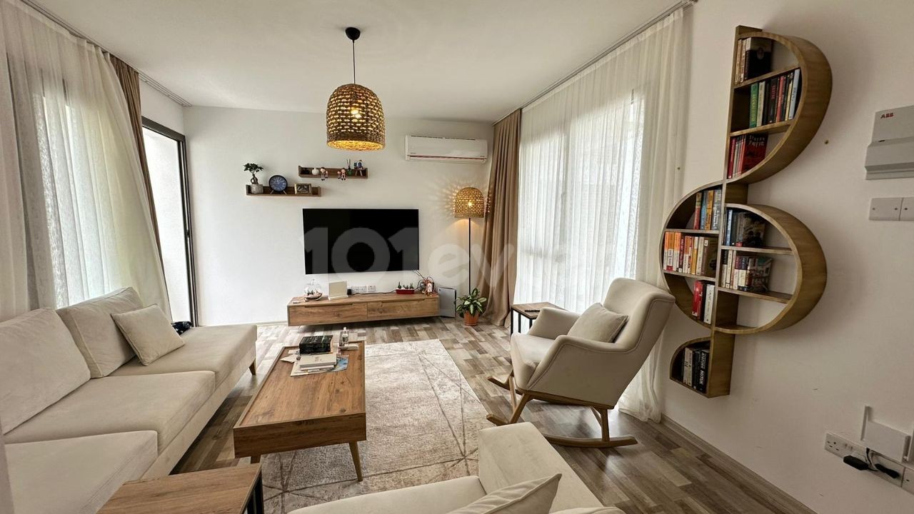 2+1 Flat For Sale In Kyrenia Center