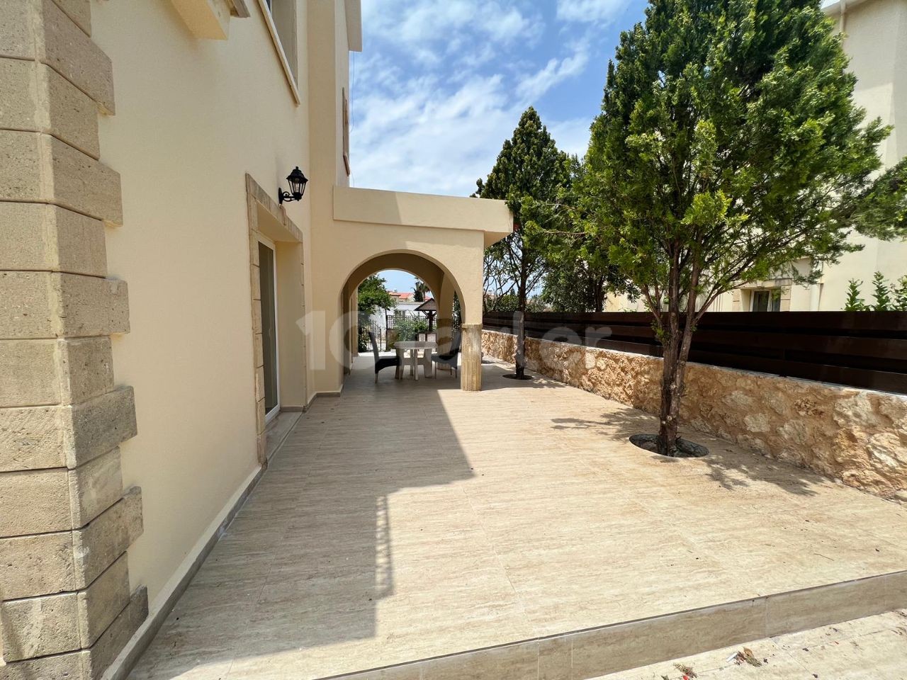 2+1 Villa For Sale In Girne Lapta